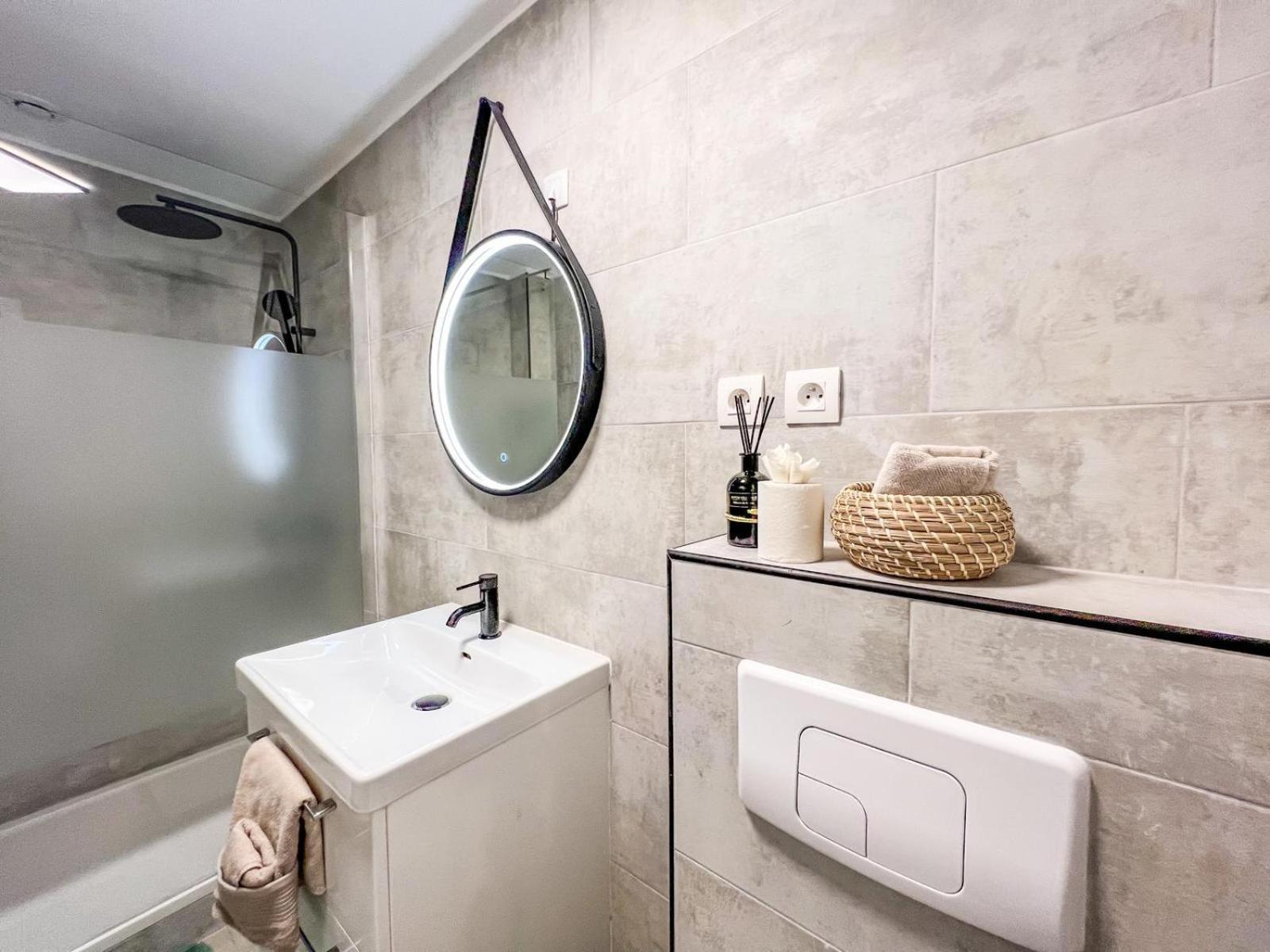Charmant T2 Au Coeur De La Ville Tarbes Ngoại thất bức ảnh