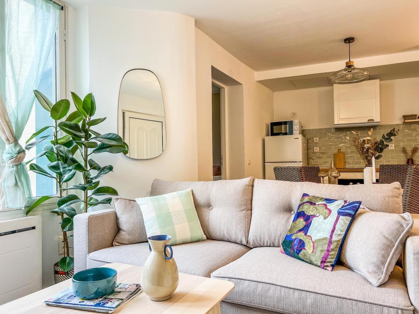 Charmant T2 Au Coeur De La Ville Tarbes Ngoại thất bức ảnh