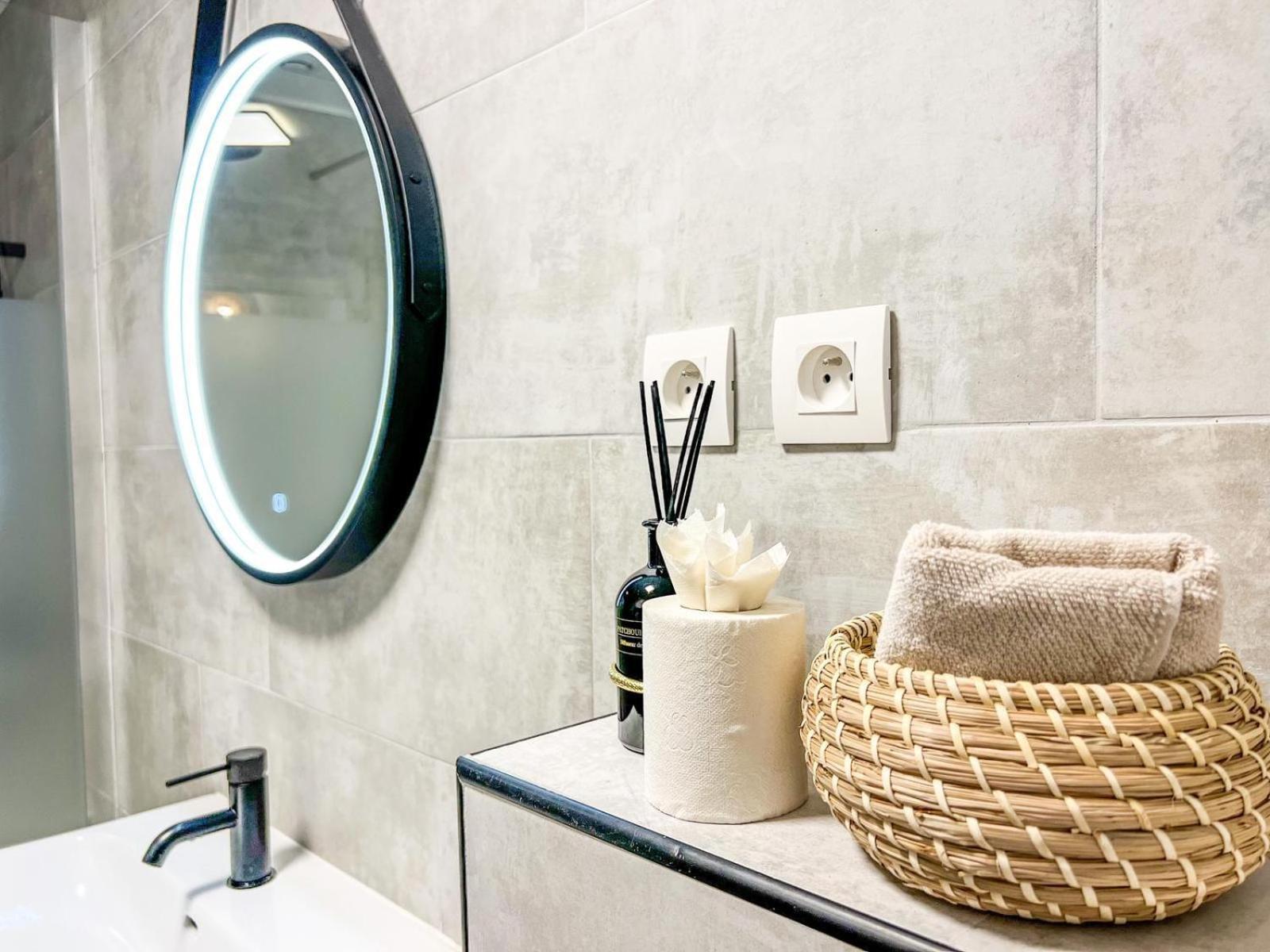 Charmant T2 Au Coeur De La Ville Tarbes Ngoại thất bức ảnh